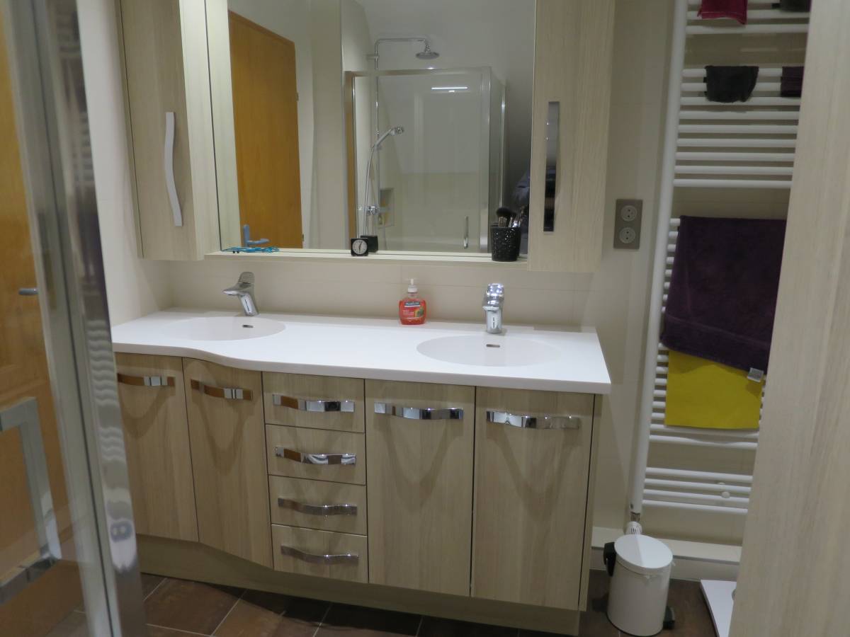 IMG_0767 | Menuiserie Meyer Comment optimiser l’espace disponible dans son meuble de salle de bain sur mesure ? Rixheim
