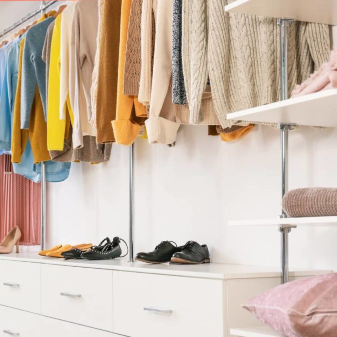 Comment int&eacute;grer des solutions de rangement intelligentes dans un placard sur mesure ? Pfastatt